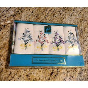Paris Accessories Set of 4 Embroidered Handkerchiefs Vintage Boquet Flowers